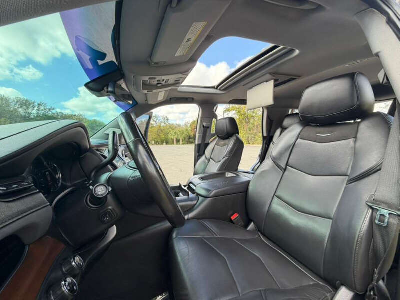 2019 Cadillac Escalade Premium Luxury