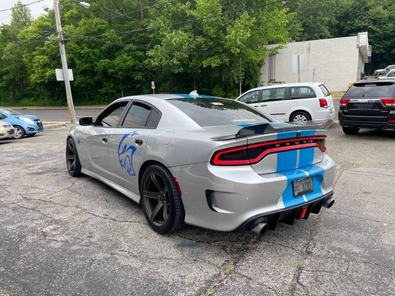 2015 Dodge Charger SRT Hellcat