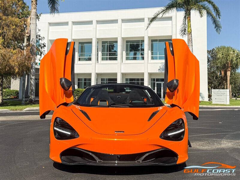 2022 McLaren 720S Spider
