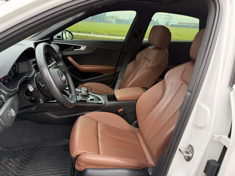 2020 Audi A4 quattro Premium Plus 45 TFSI