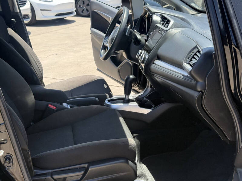 2016 Honda Fit EX