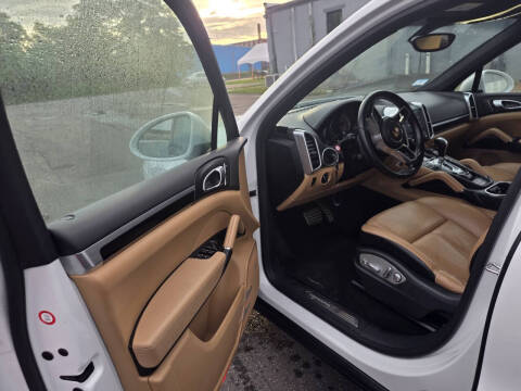 2017 Porsche Cayenne S