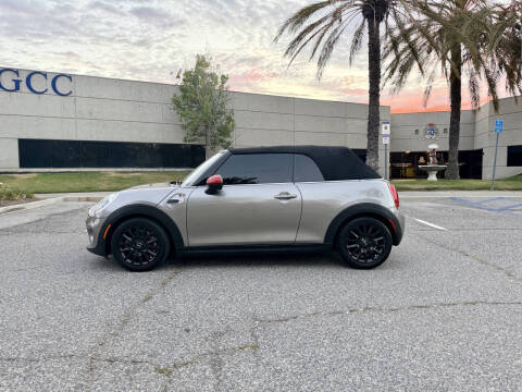 2017 MINI Convertible Cooper