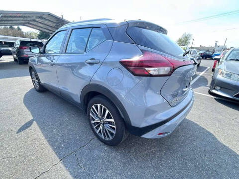 2021 Nissan Kicks SV