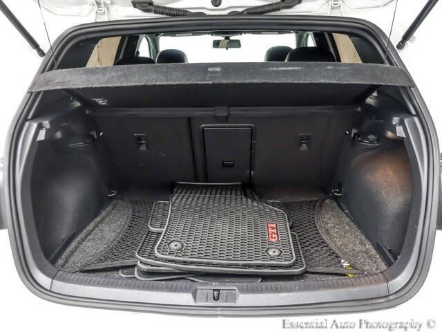 2019 Volkswagen Golf GTI S