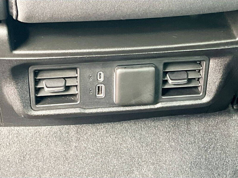 2025 GMC Sierra 1500 Elevation Standard