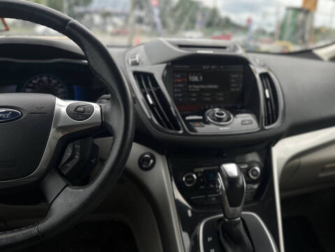 2013 Ford C-MAX Hybrid SEL