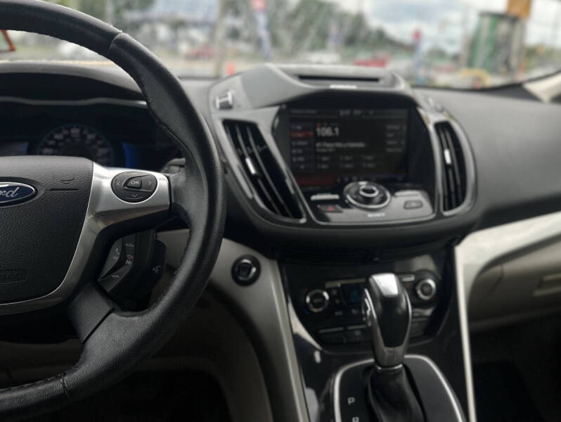 2013 Ford C-MAX Hybrid SEL