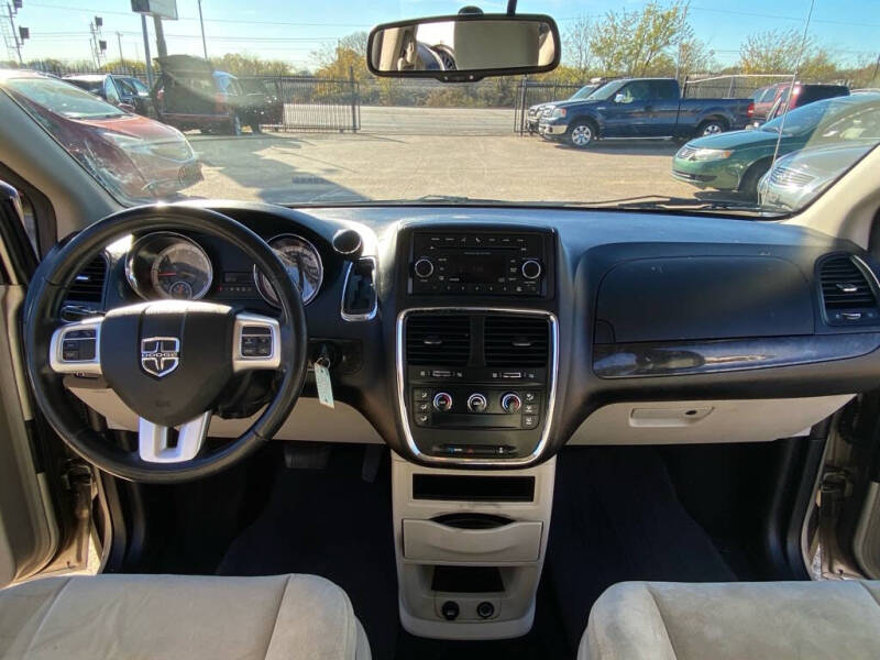 2014 Dodge Grand Caravan American Value Package