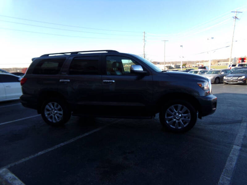 2016 Toyota Sequoia Platinum