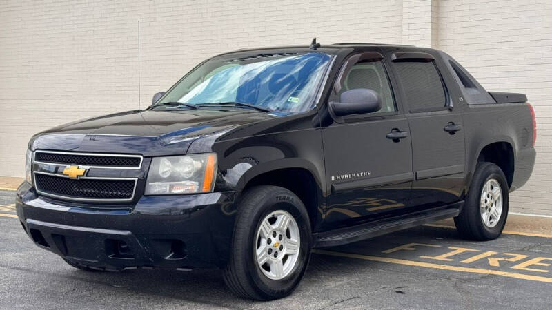 2008 Chevrolet Avalanche for sale at Carland Auto Sales INC. in Portsmouth VA