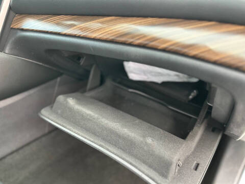 2017 Nissan Maxima Platinum