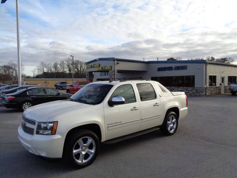 2013 Chevrolet Avalanche for sale at KARS R US of Spartanburg LLC in Spartanburg SC
