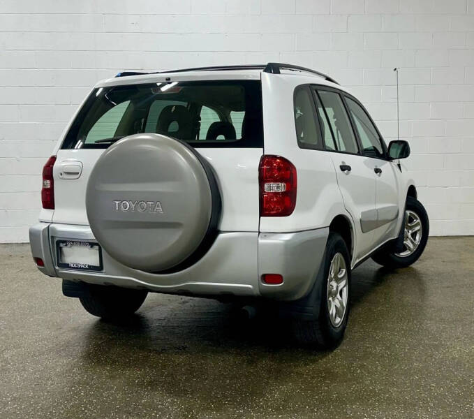 2004 Toyota RAV4