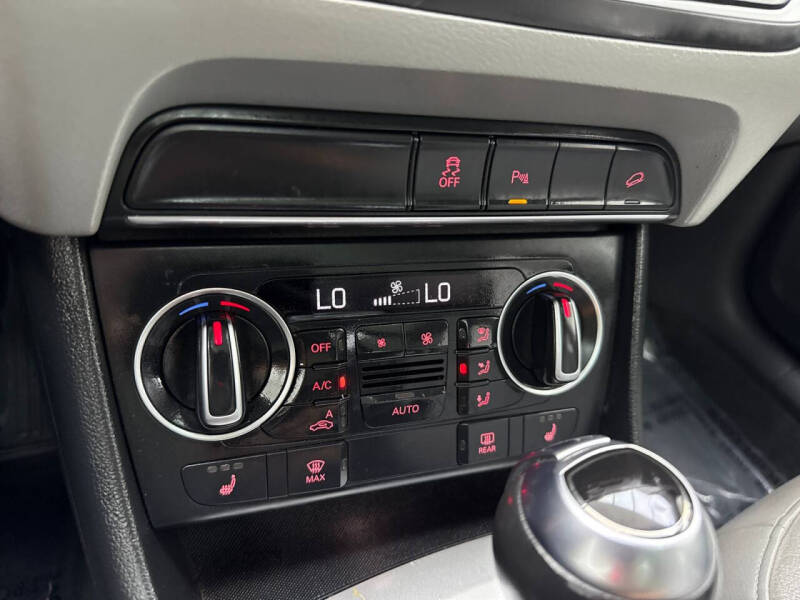 2017 Audi Q3 2.0T Premium