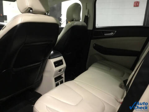 2017 Ford Edge Titanium