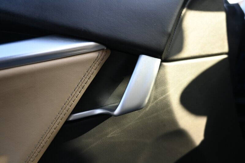 2017 Tesla Model S 75D