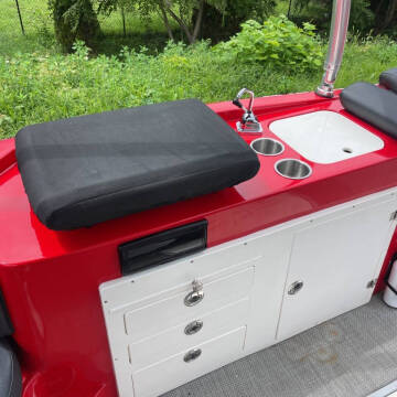 2015 Caravelle Razor