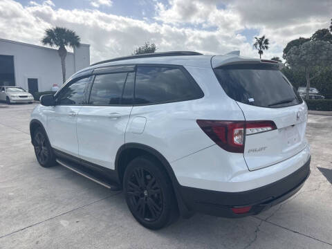 2021 Honda Pilot Black Edition