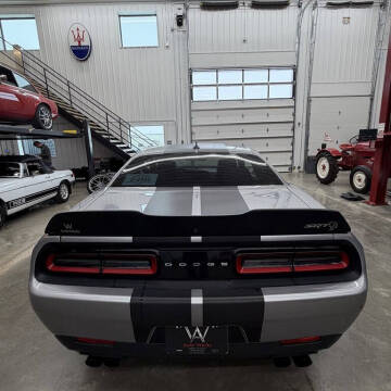 2016 Dodge Challenger SRT Hellcat