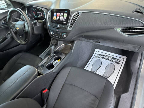 2017 Chevrolet Malibu LT