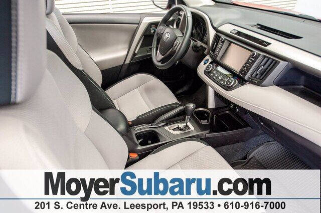 2017 Toyota RAV4 XLE