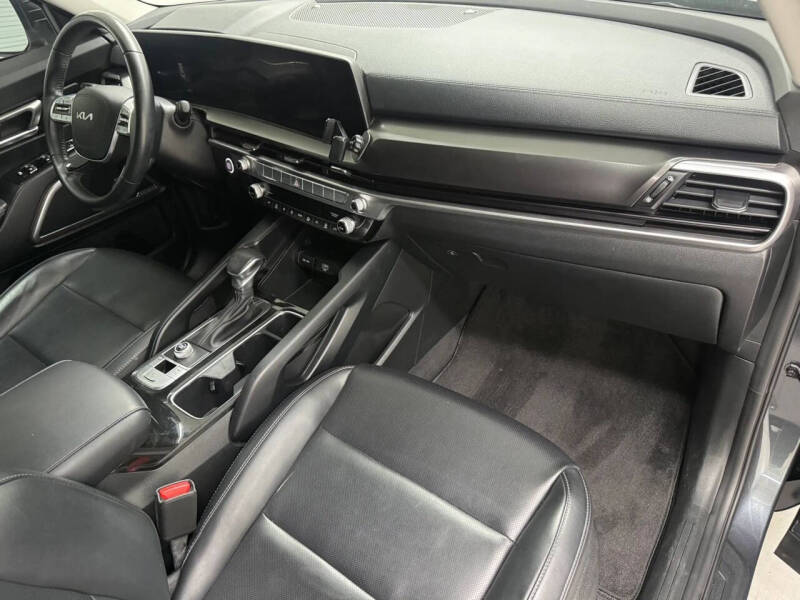 2024 Kia Telluride LX