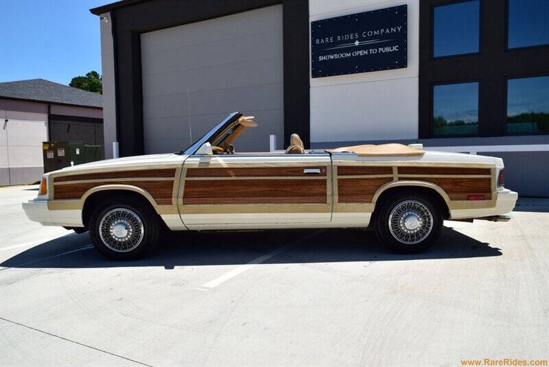 1986 Chrysler Le Baron Mark Cross Town and Country