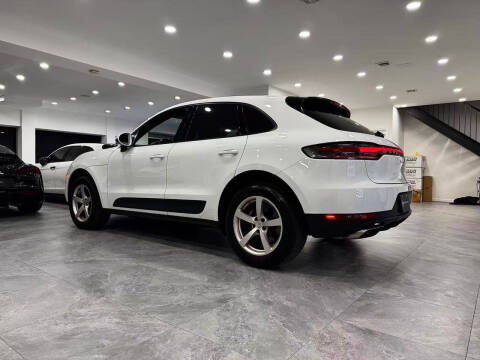 2021 Porsche Macan
