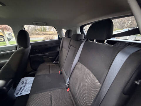 2016 Mitsubishi Outlander Sport ES