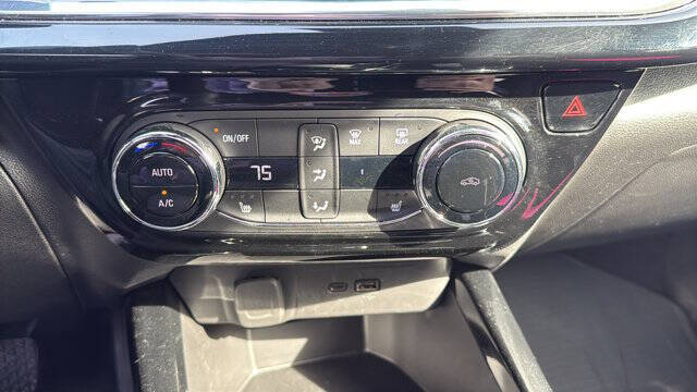 2025 Chevrolet Trax RS