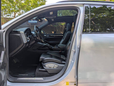 2018 Porsche Cayenne S E-Hybrid