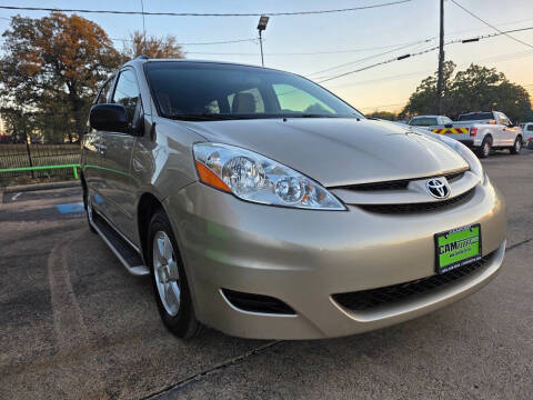 2009 Toyota Sienna CE 7-Passenger