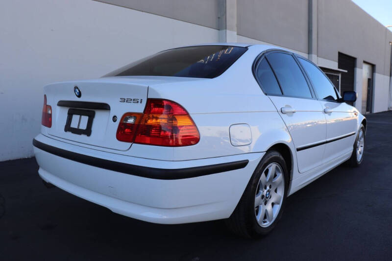 2002 BMW 3 Series 325i
