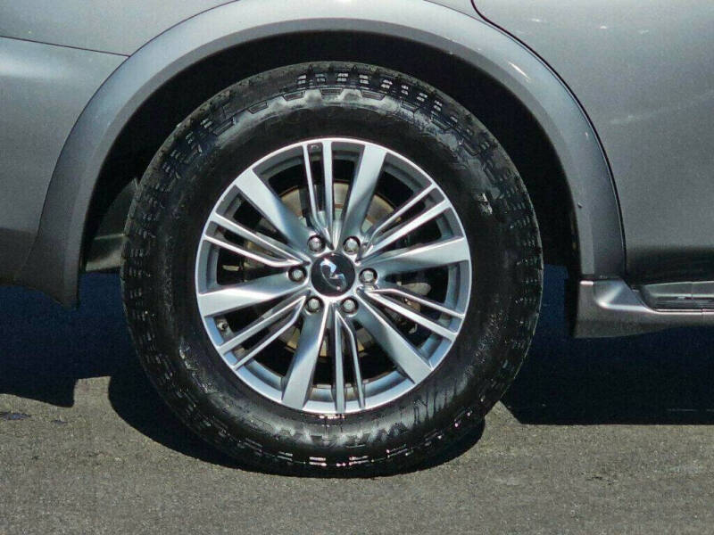 2020 Infiniti QX80 Luxe