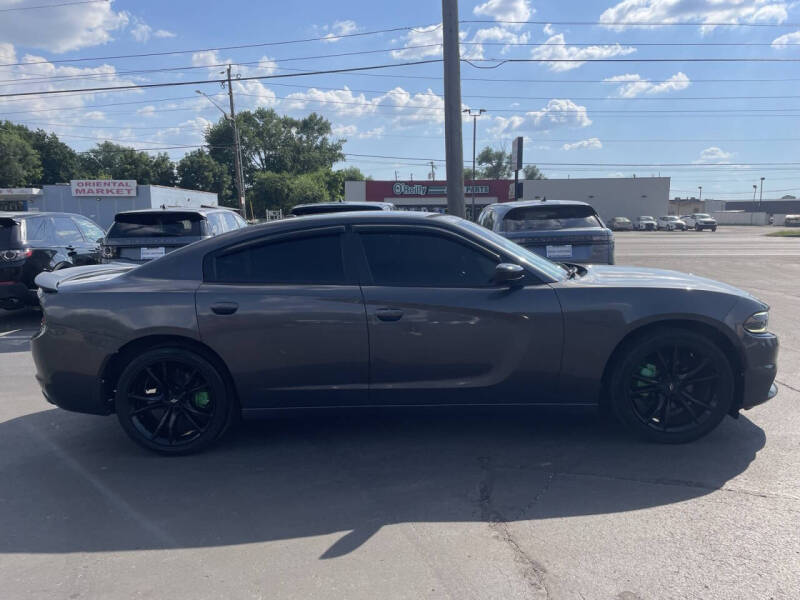 2018 Dodge Charger SXT