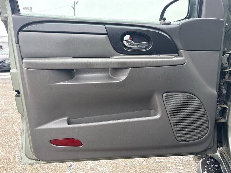 2004 GMC Envoy XL SLE