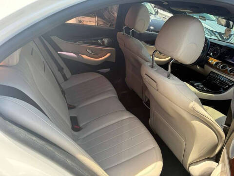 2018 Mercedes-Benz E-Class E 300