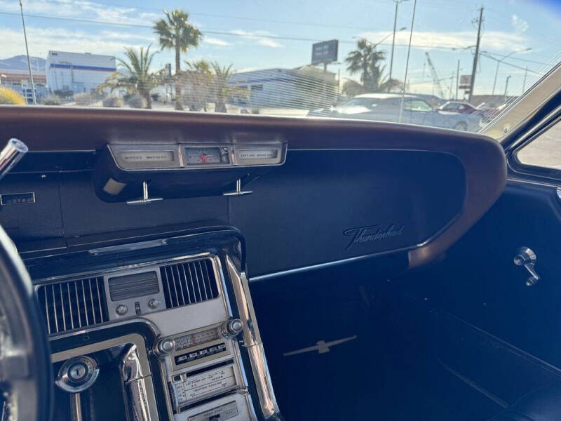 1964 Ford Thunderbird