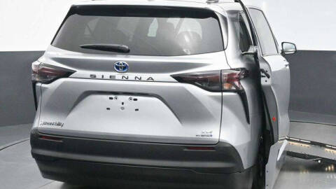 2024 Toyota Sienna