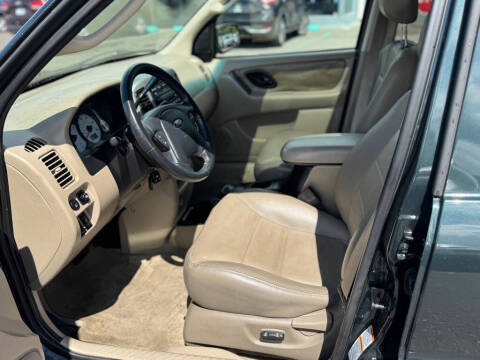 2003 Ford Escape XLT Popular 2