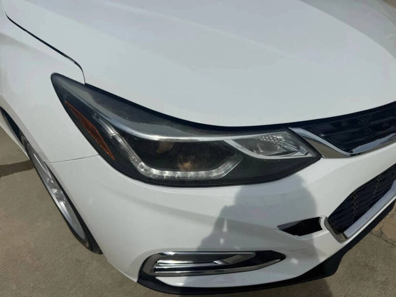 2017 Chevrolet Cruze LT Auto