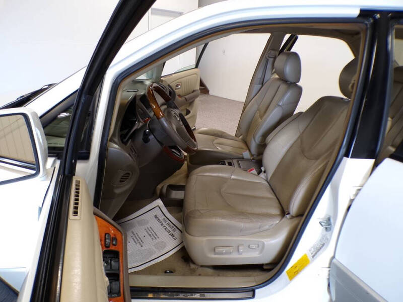 2003 Lexus RX 300