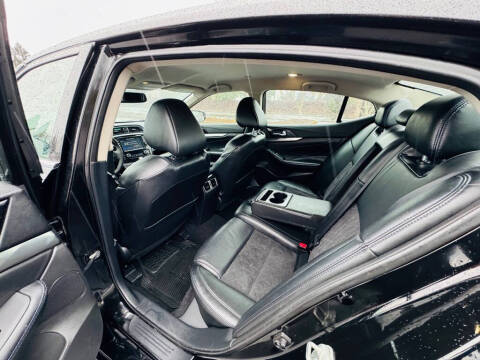 2017 Nissan Maxima 3.5 SR