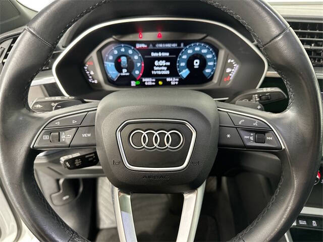 2024 Audi Q3 quattro S line Premium 45 TFSI
