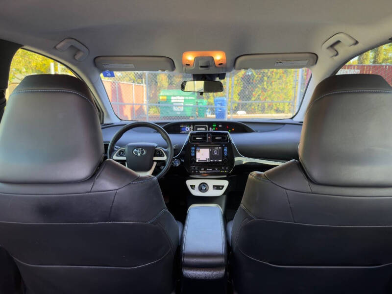 2016 Toyota Prius Four