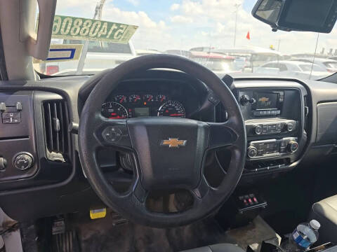 2015 Chevrolet Silverado 3500HD CC
