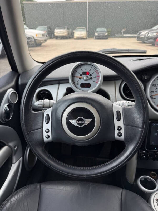 2004 MINI Cooper