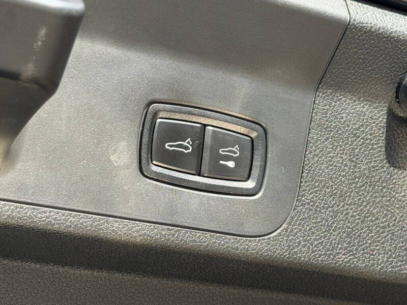 2017 Porsche Panamera 4