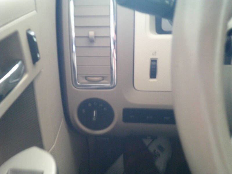 2001 Toyota Sequoia Limited